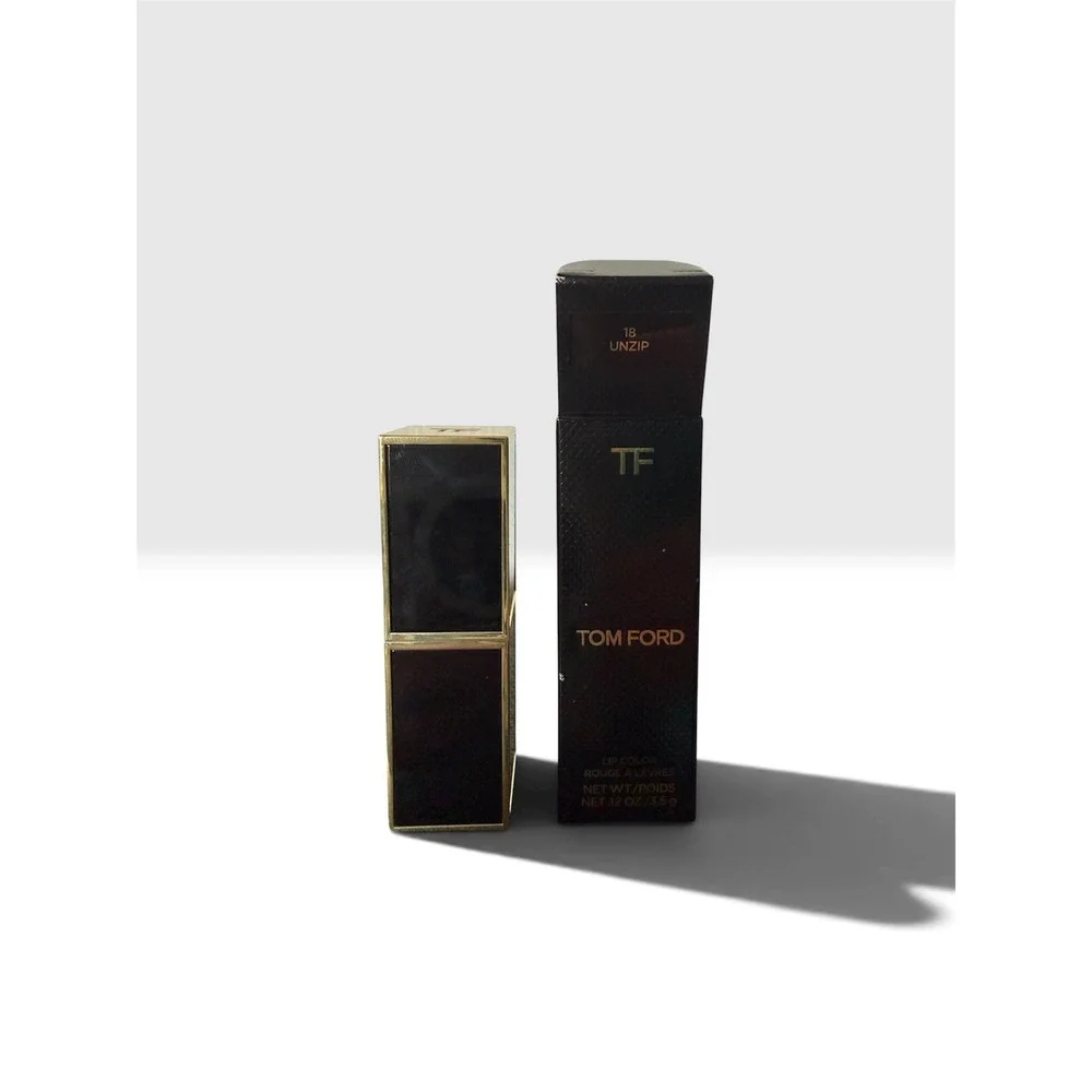 Tom Ford Lip Color Matte Lipstick #18 UNZIP – 0.1 oz / 3 g, NIB